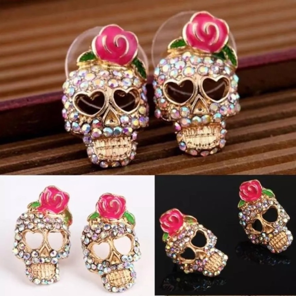 Rhinestone Skull & Rose earrings gold tone fashion jewelry NEW - Picture 3 of 4
